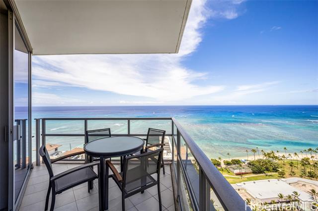 Browse active condo listings in TRUMP TOWER WAIKIKI